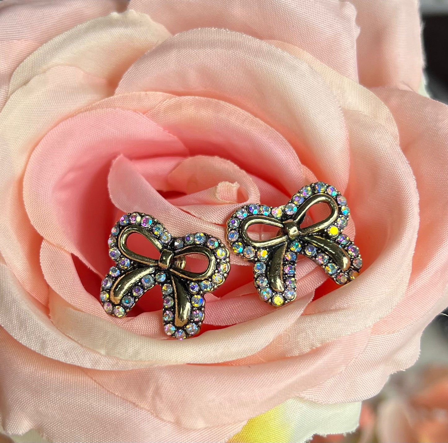 GIRL'S BOW STUD EARRINGS