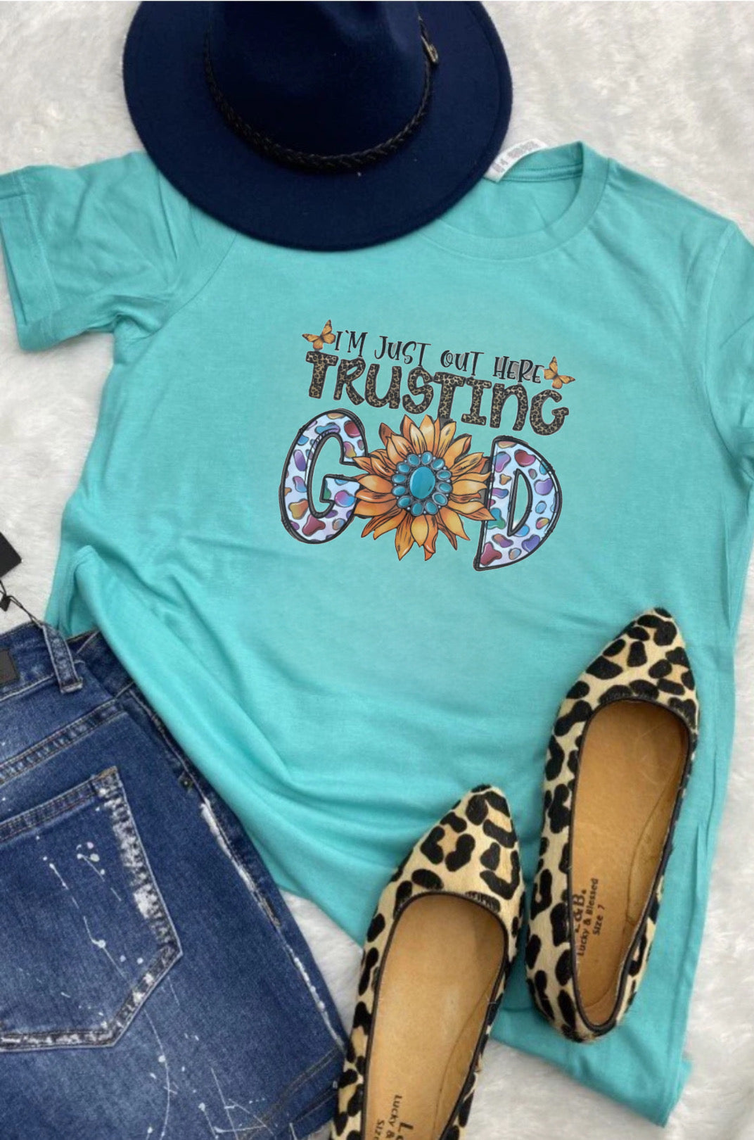 IM JUST OUT HERE TRUSTING GOD TEE- 269