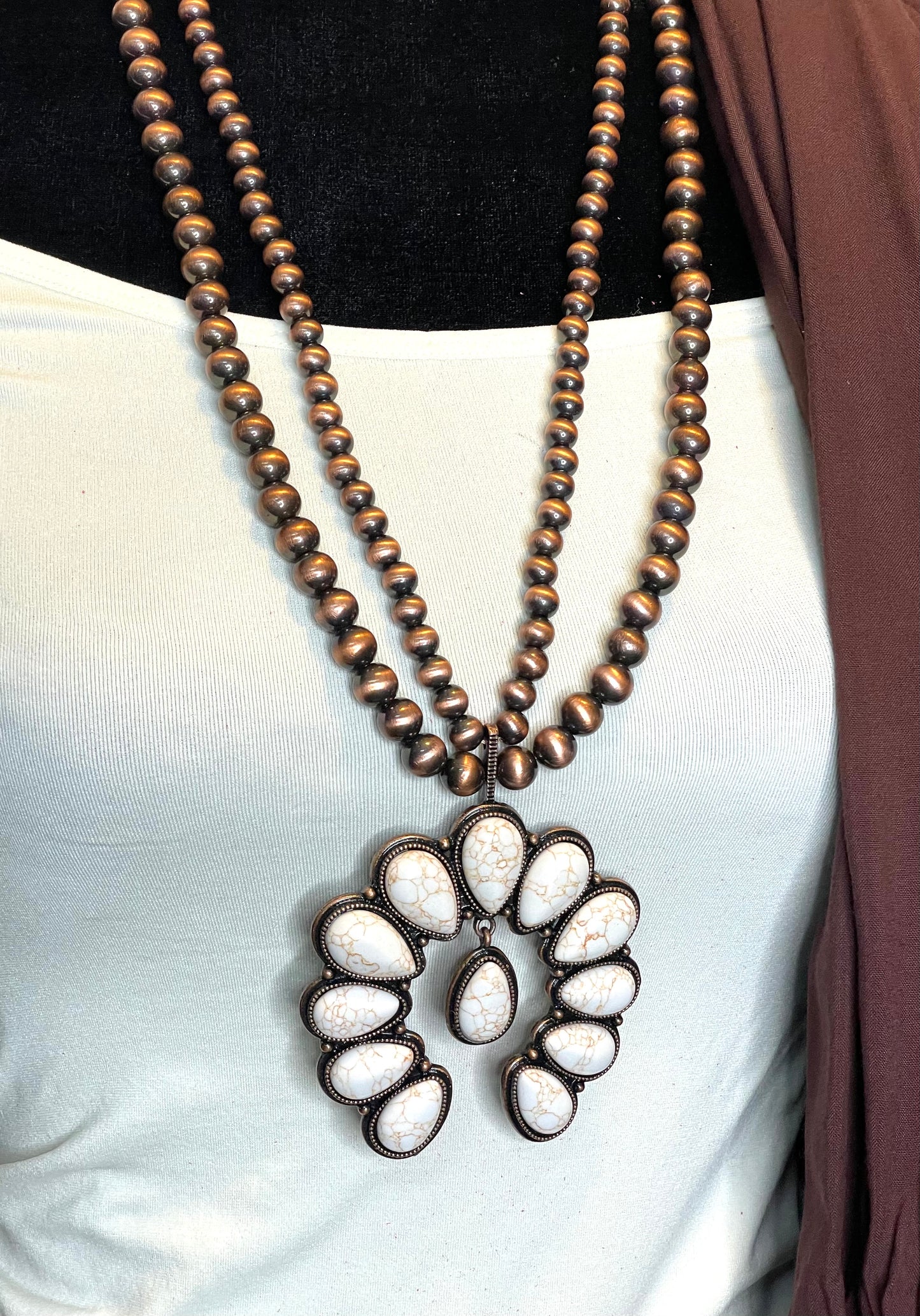 NATIVE MOON NECKLACE