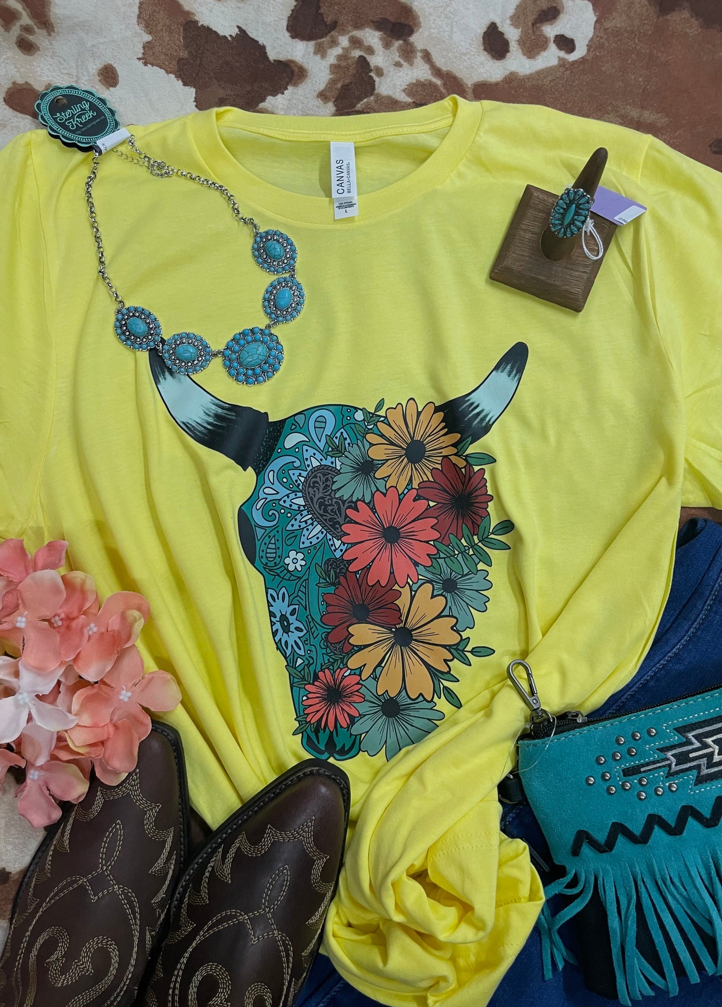 TURQUOISE FLOWER STEER TEE- 294
