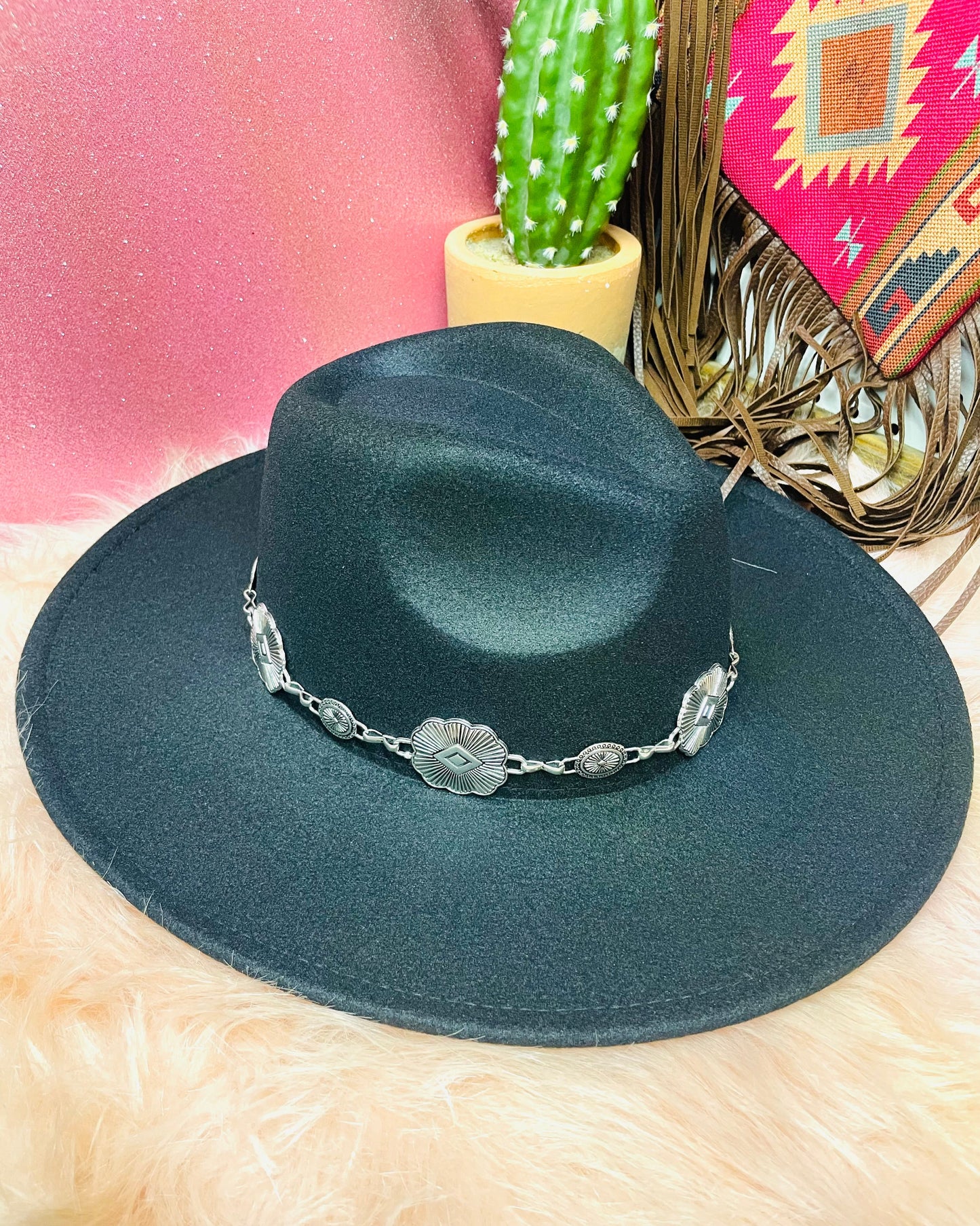 CHAIN STRAP FEDORA HAT- BLACK