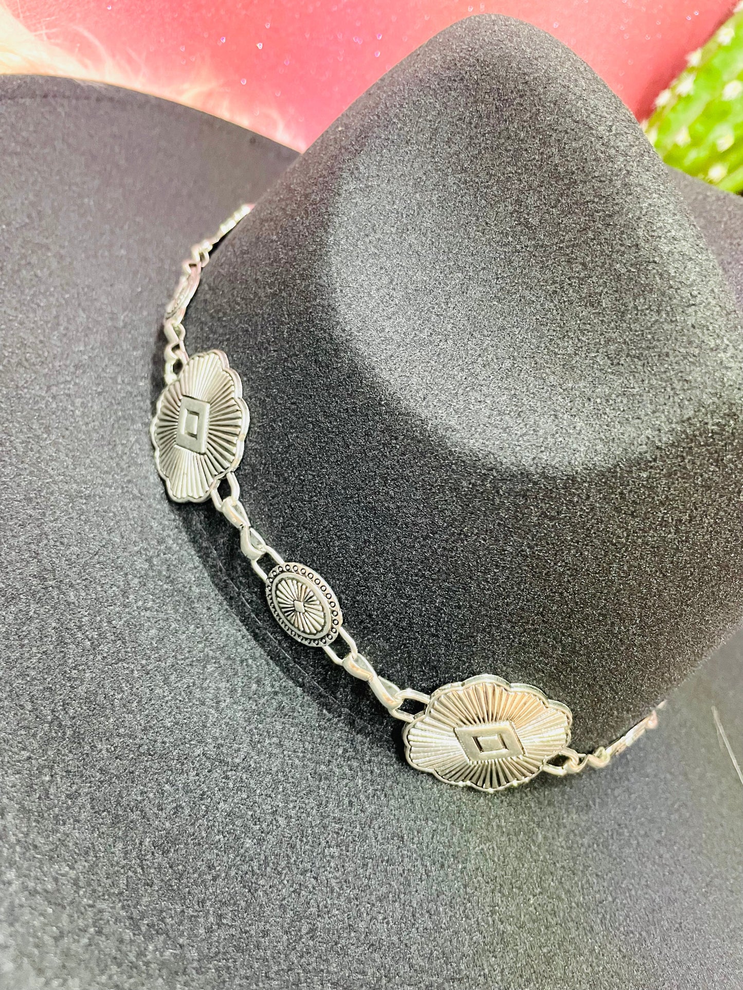 CHAIN STRAP FEDORA HAT- BLACK