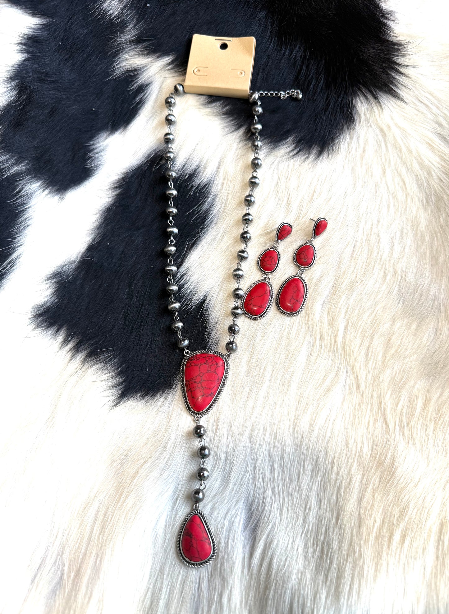 RED STONE NECKLACE SET