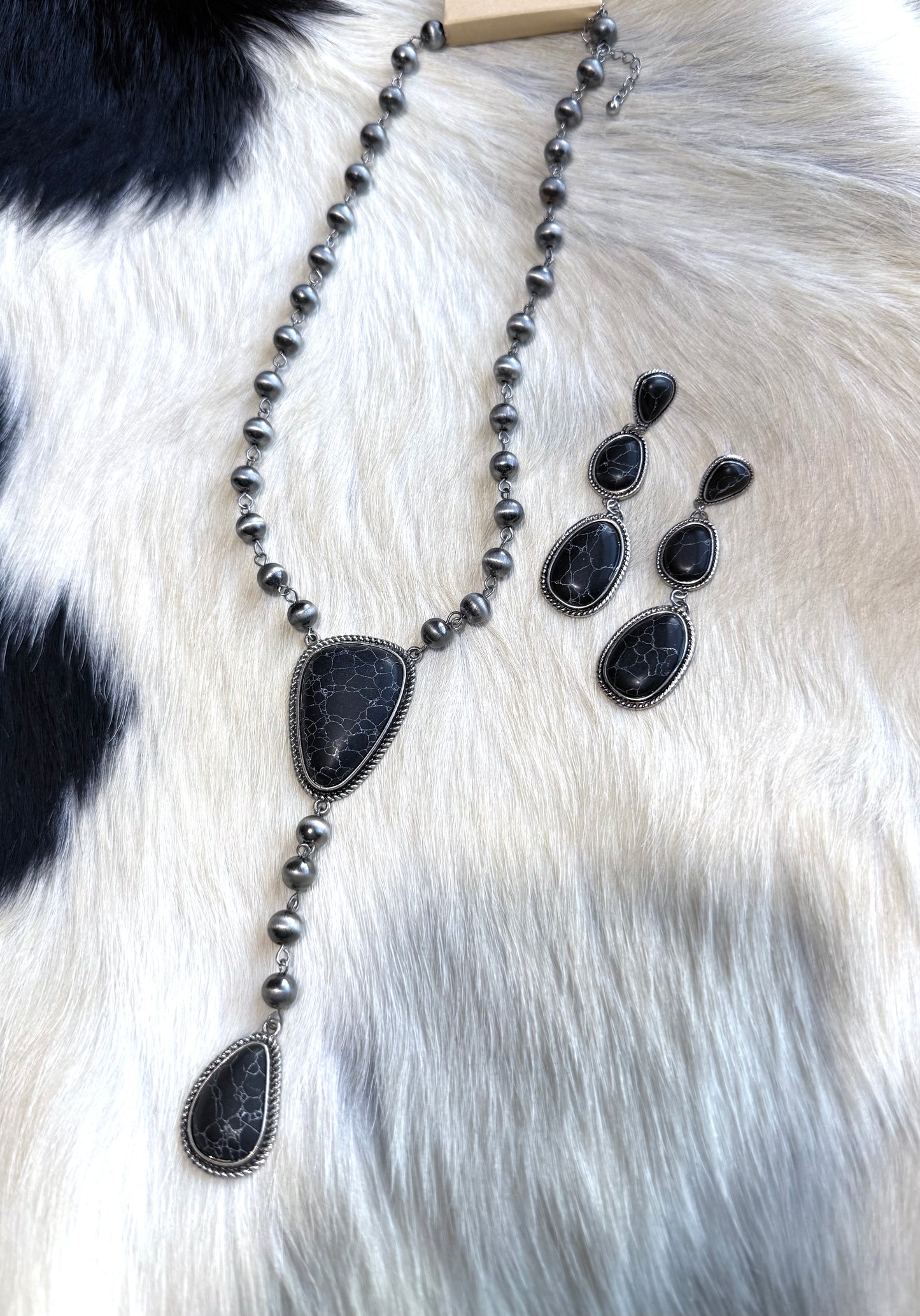 BLACK STONE NECKLACE SET