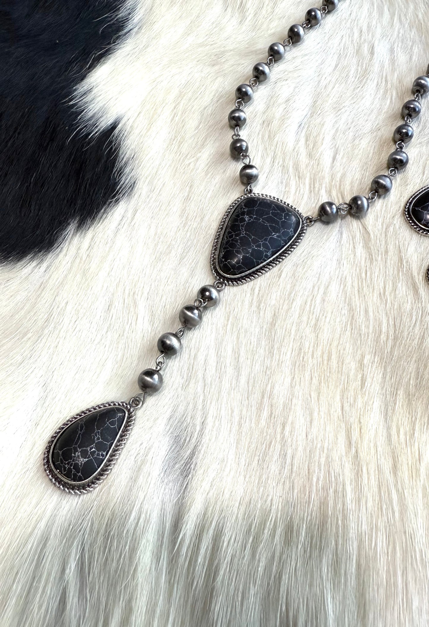 BLACK STONE NECKLACE SET