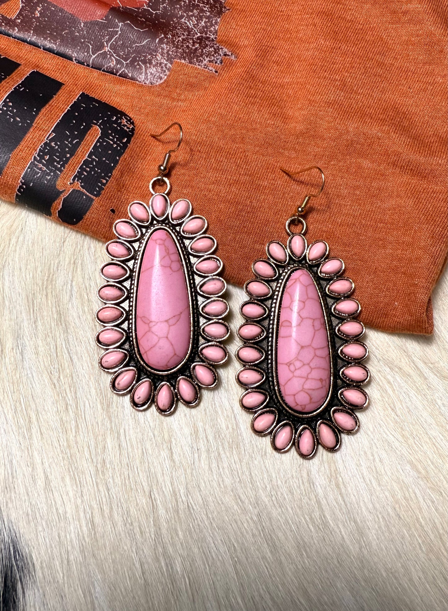 ALL THE RIGHT THINGS EARRINGS- pink