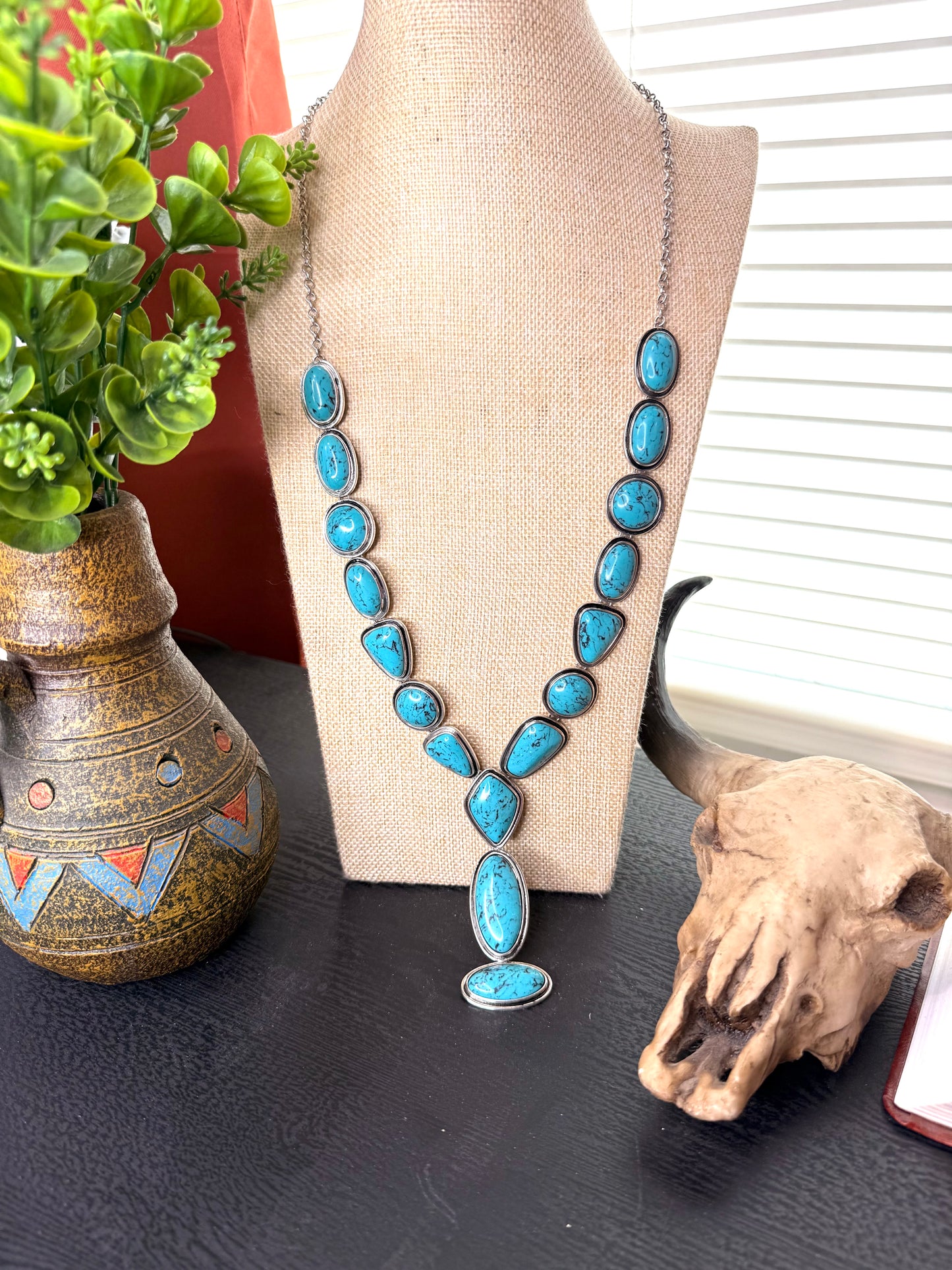 LET’S GO DANCING SILVER NECKLACE