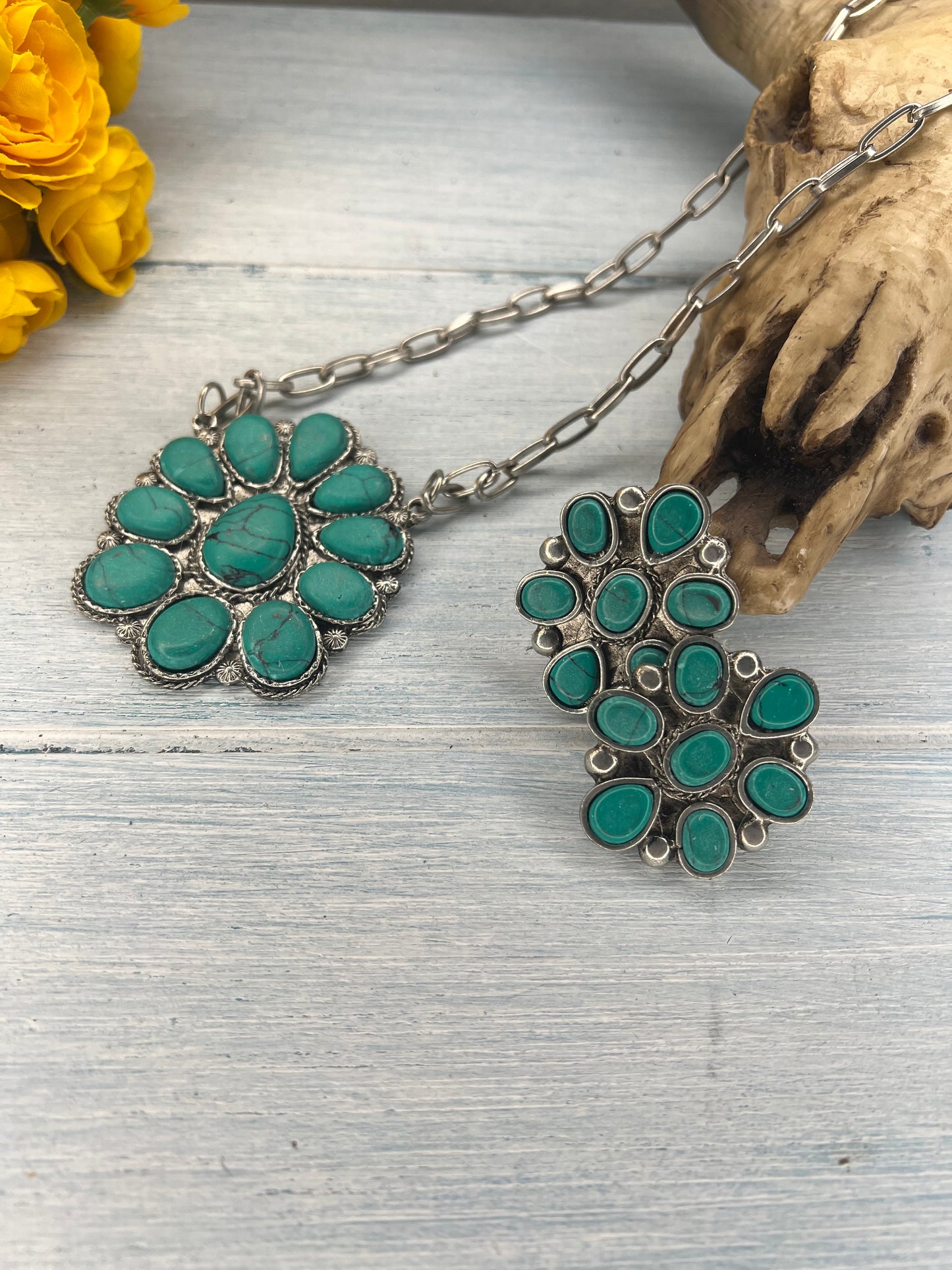 SEVEN SEAS NECKLACE SET
