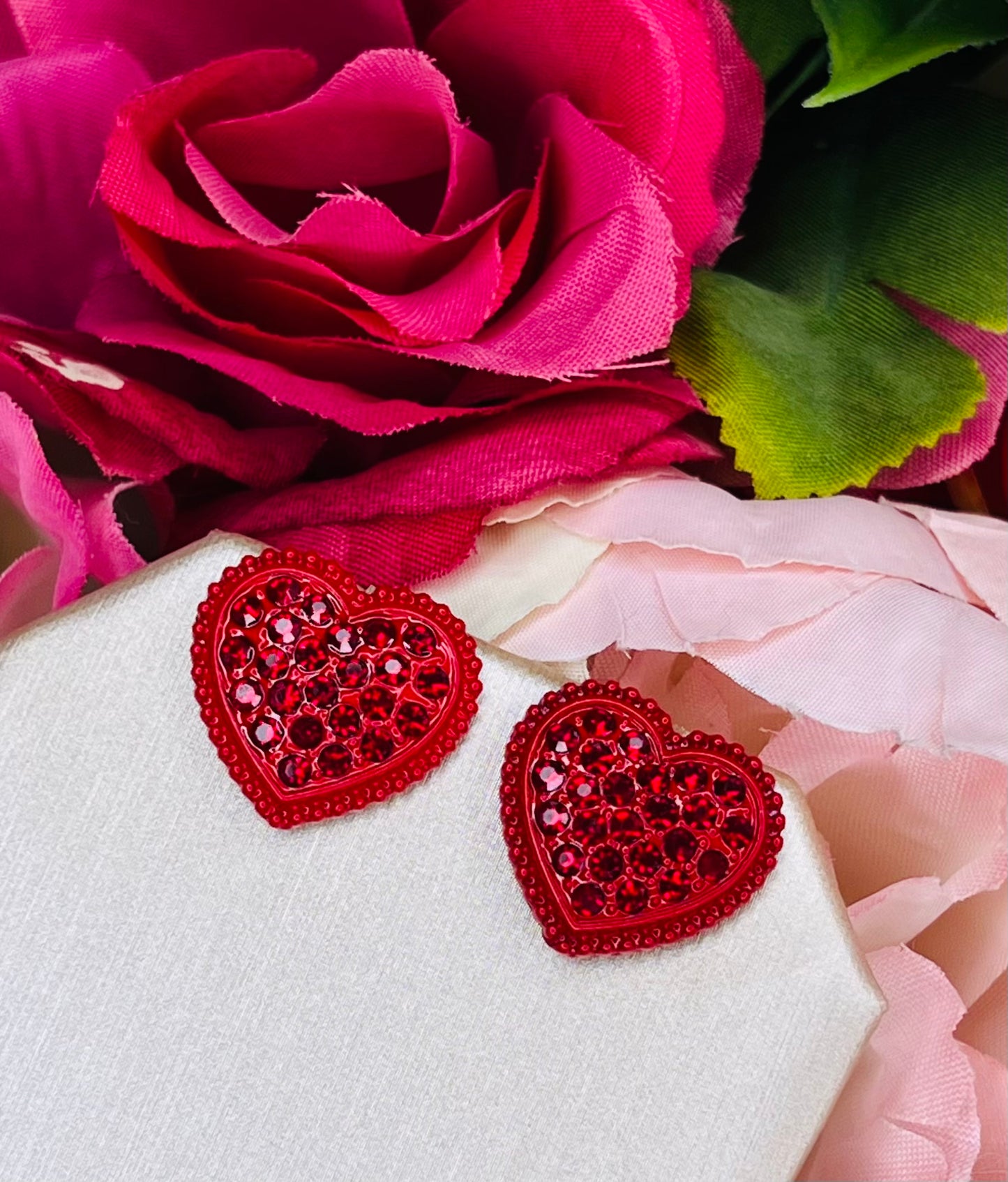 BE MY VALENTINE STUD EARRINGS