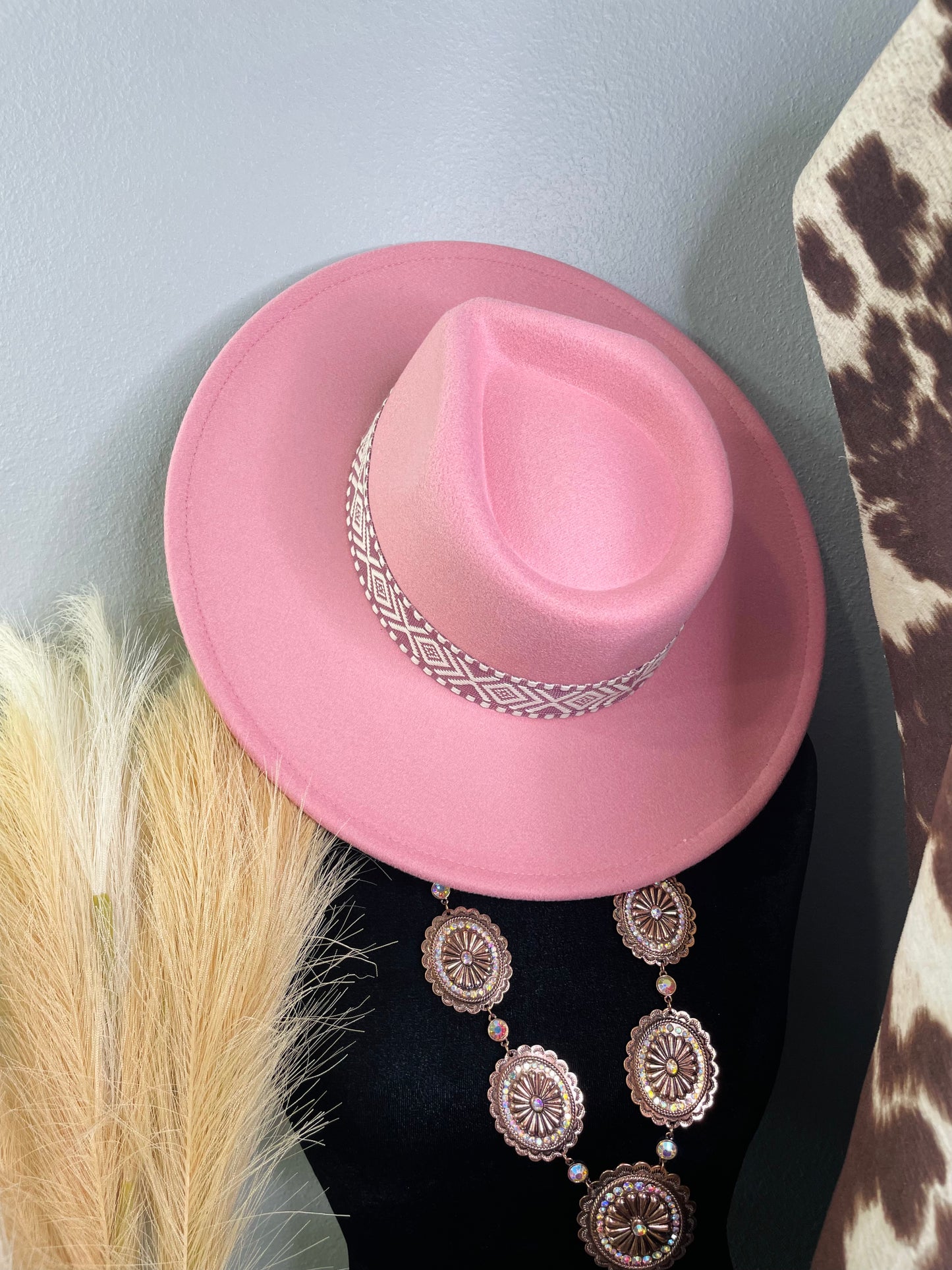 THE BOHO FEDORA HAT- PINK