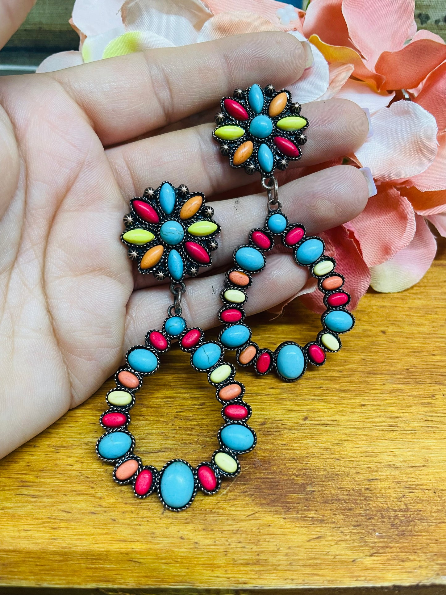 MULTICOLOR FLOWER EARRINGS