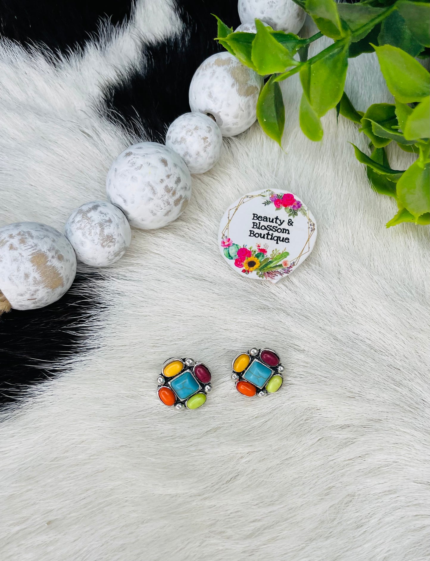 JOSSY STUD EARRINGS