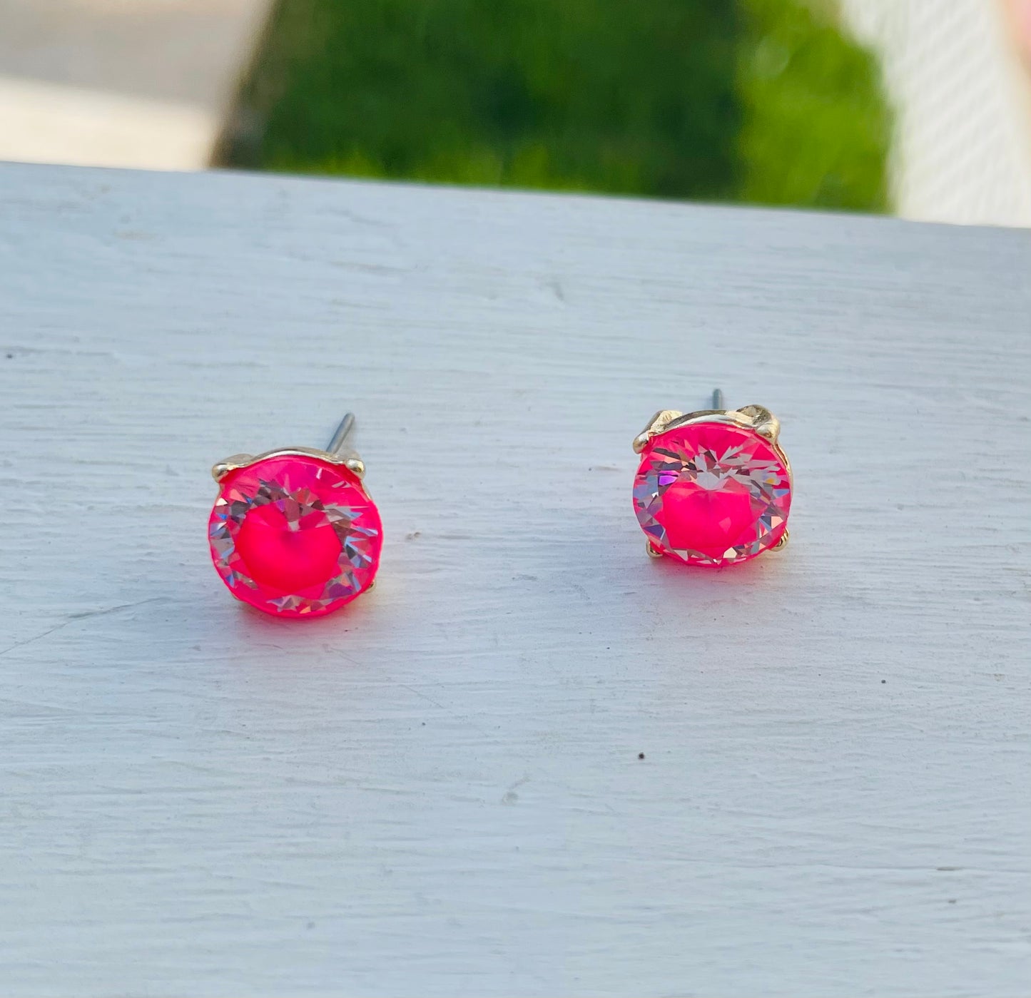 Round CZ Stone Earring