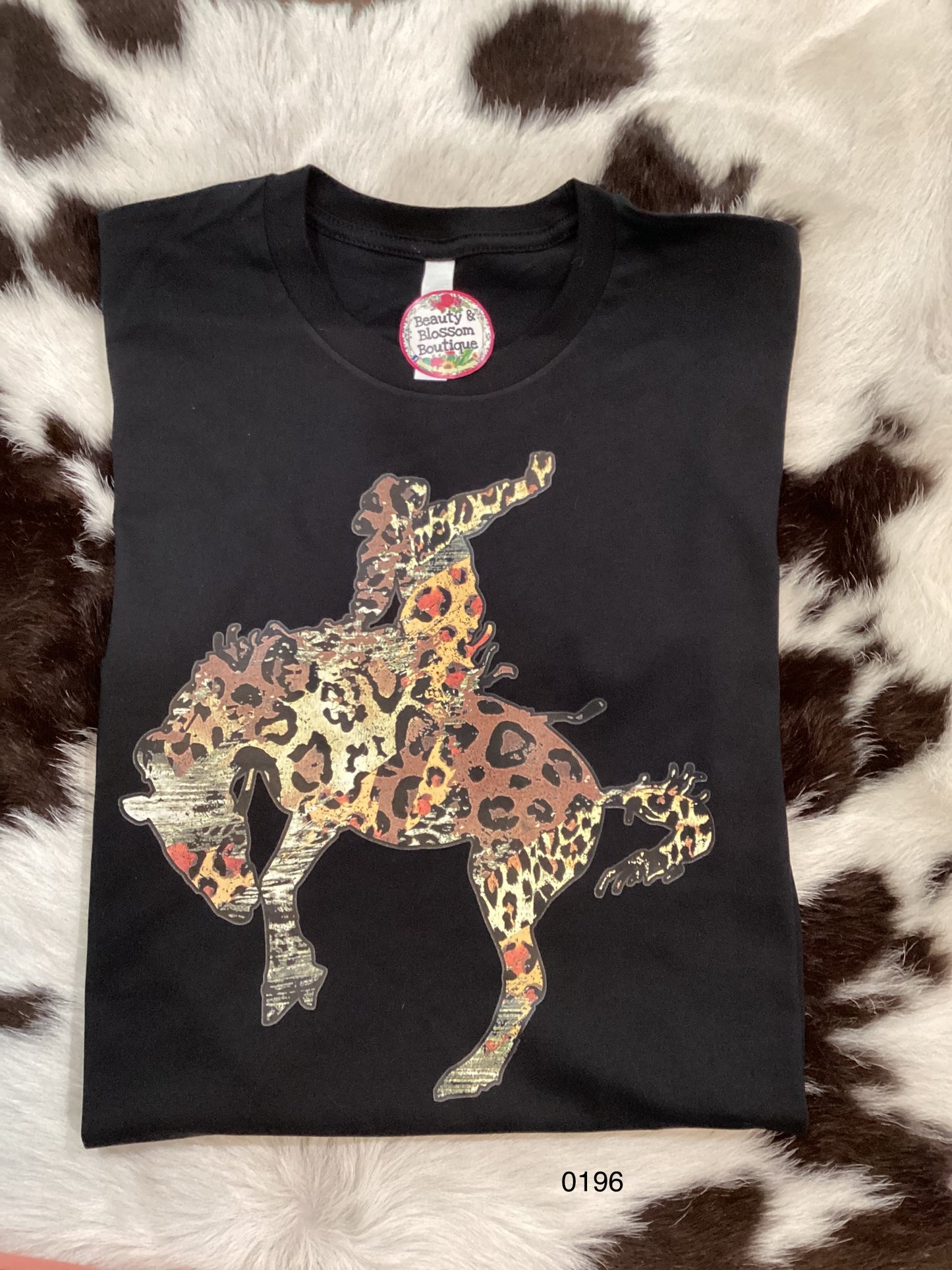 LEOPARD BRONCO TSHIRT- 196