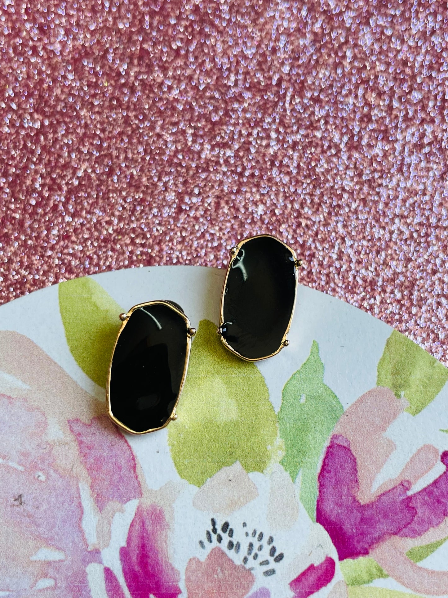 HEXAGON STUD EARRINGS