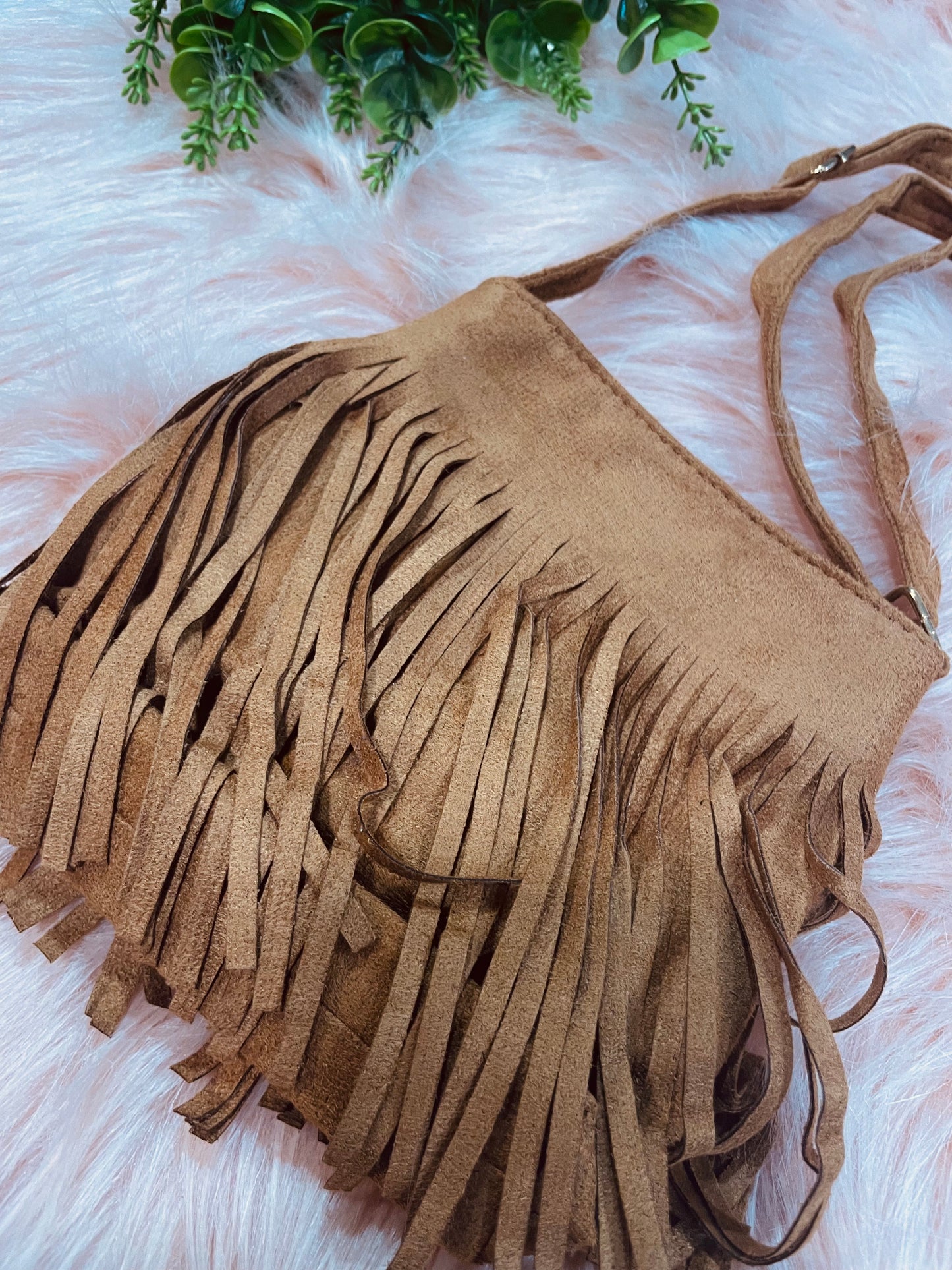 FRINGE GIRLS PURSE - BROWN
