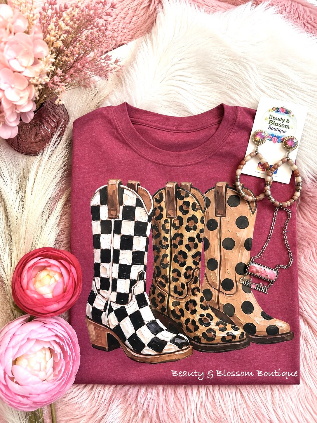 BOOTS & SASS TEE  - 59