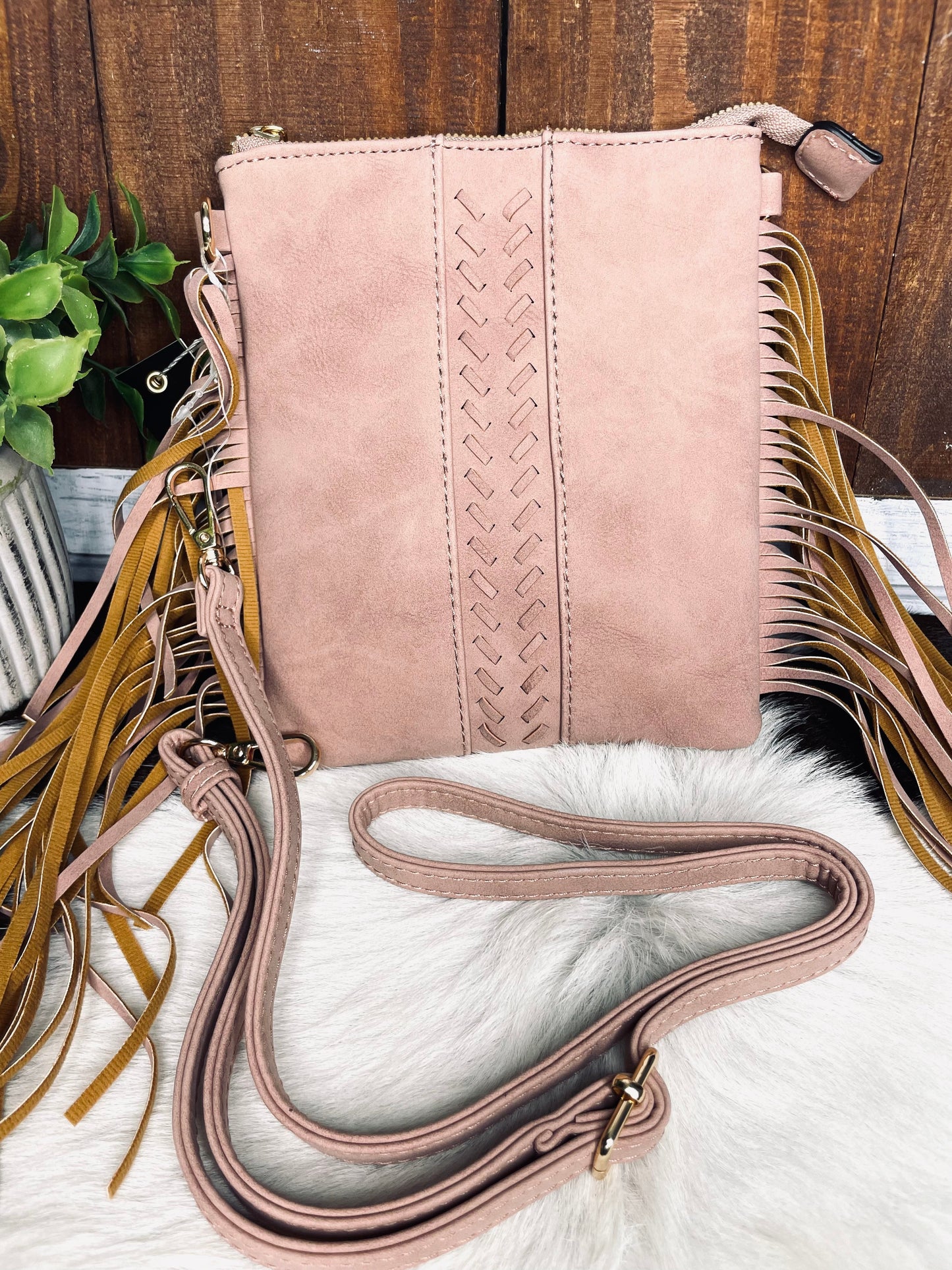 ROMINA FRINGE CROSSBODY BAG