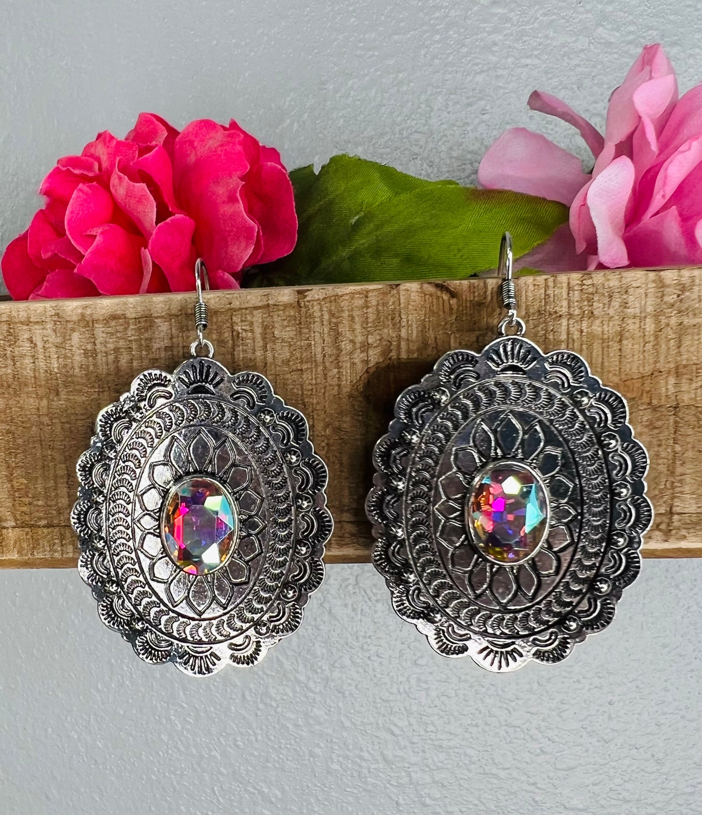 SANTA FE CONCHO EARRING- silver