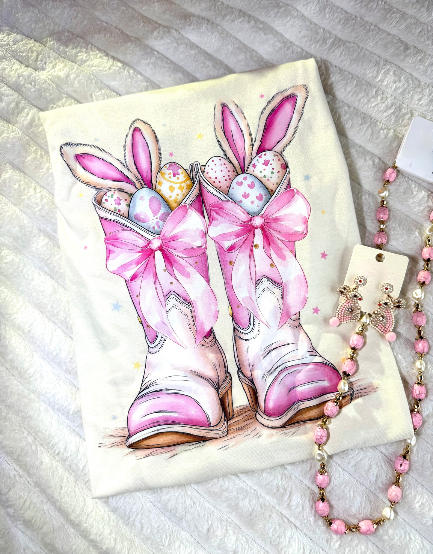 BUNNY BOOTS EASTER TEE