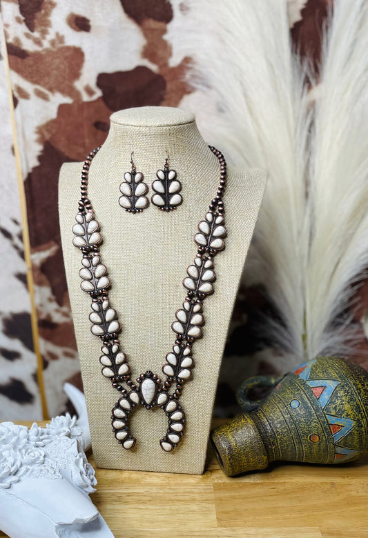 DON'T MESS WITH COWGIRLS NECKLACE SET- Ivory