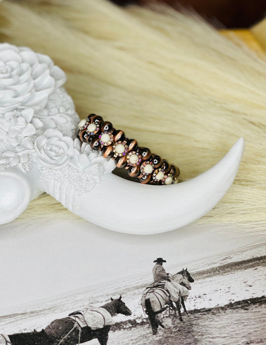 TALK OF THE TOWN BRACELET- ivory