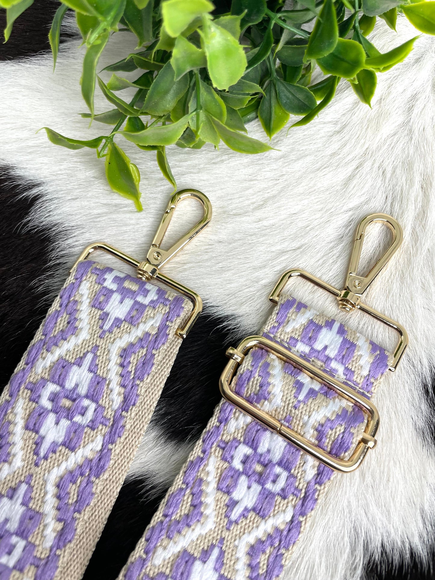 LAVENDER EMBROIDERY BAG STRAP