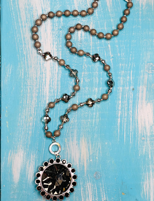 KRYSTAL NECKLACE - BLACK