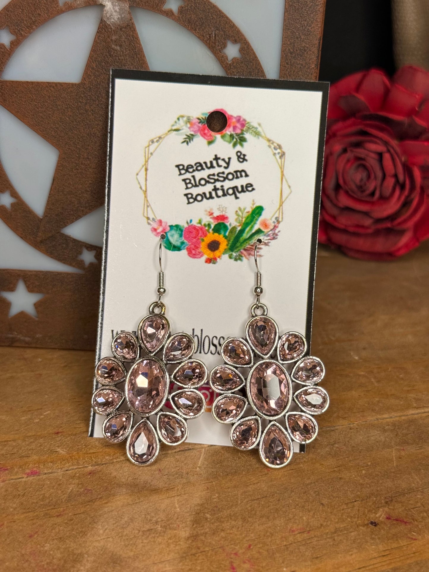 CRYSTAL CONCHO EARRINGS- PINK