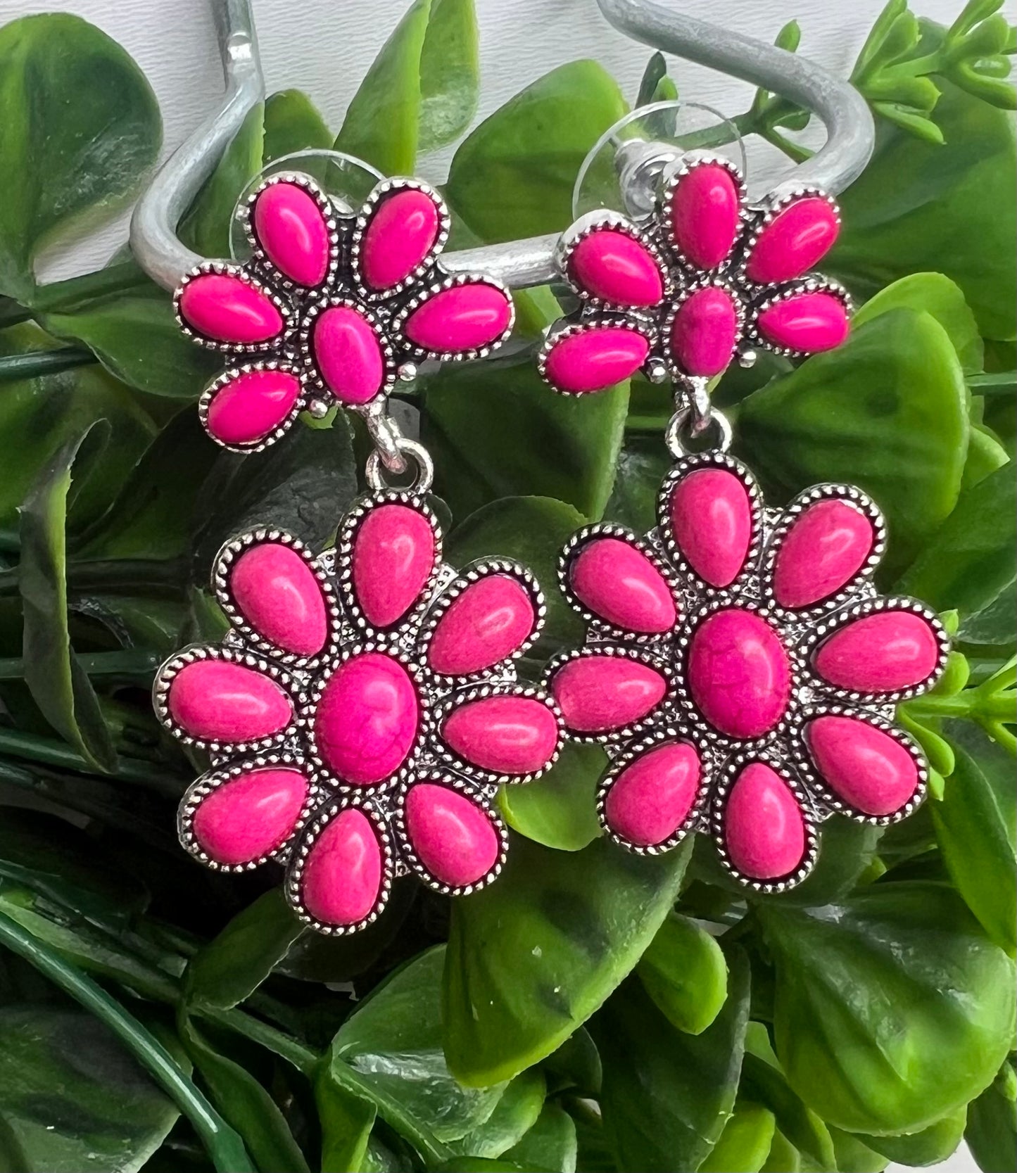 MINI PERFECT PAIR EARRINGS- FUCHSIA