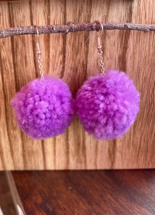 Pom Pom earrings