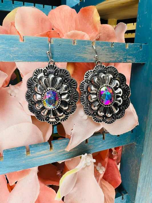 THE CONCHO IRIDESCENT EARRINGS- silver