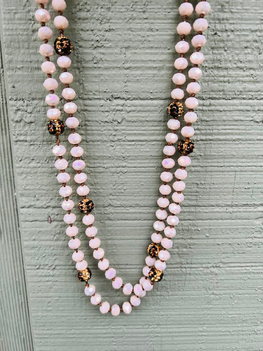 PASTEL BEADED NECKLACE